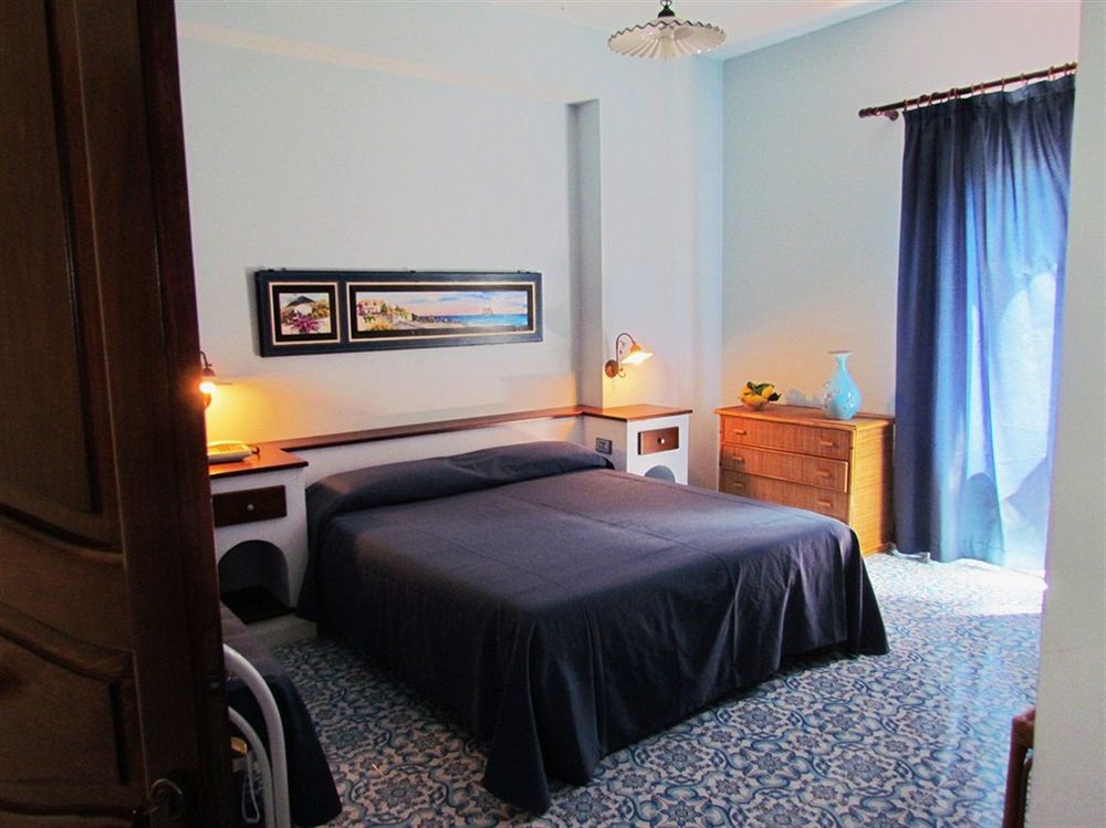 Pietra Pomice Hotel ลีปารี ภายนอก รูปภาพ